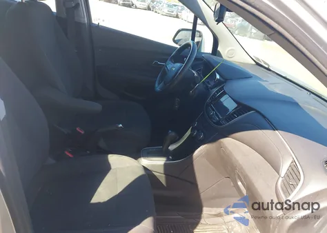 2019 Chevrolet Trax Ls из США, поврежденный, VIN 3GNCJNSB9KL358894